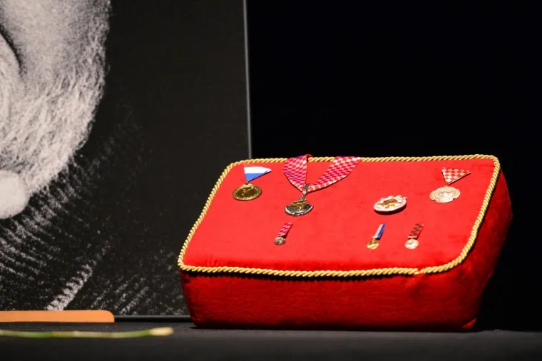 KOMEMORACIJA ZA PRALJKA: Pogledajte tko je sve do&scaron;ao u Lisinski