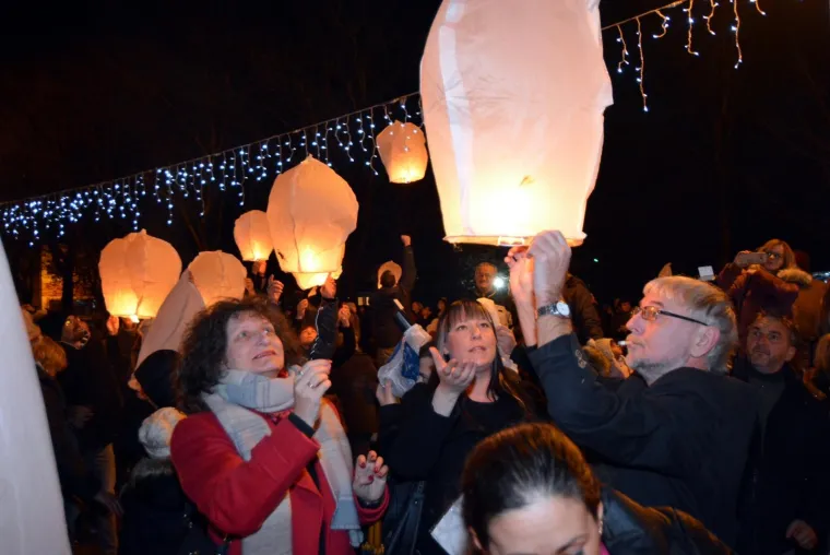 Predsjednica Grabar-Kitarović otvorila Koprivničku bajku i ku&scaron;ala tortu