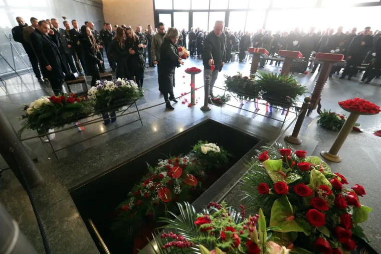 Posljednji ispraćaj general-pukovnika Franje Feldija