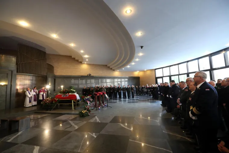 Posljednji ispraćaj general-pukovnika Franje Feldija