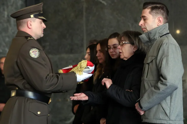 Posljednji ispraćaj general-pukovnika Franje Feldija