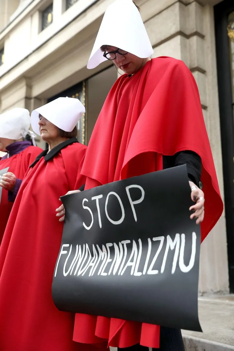 'Ne želimo Slu&scaron;kinjinu priču': prosvjednom akcijom protiv fundamentalističkog nasilja nad ženama