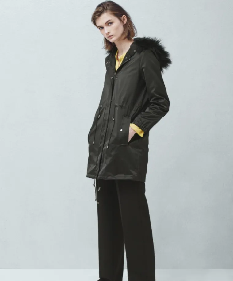 Jakna s kapuljačom, 430,90 kuna (snižena sa 899,90 kuna)