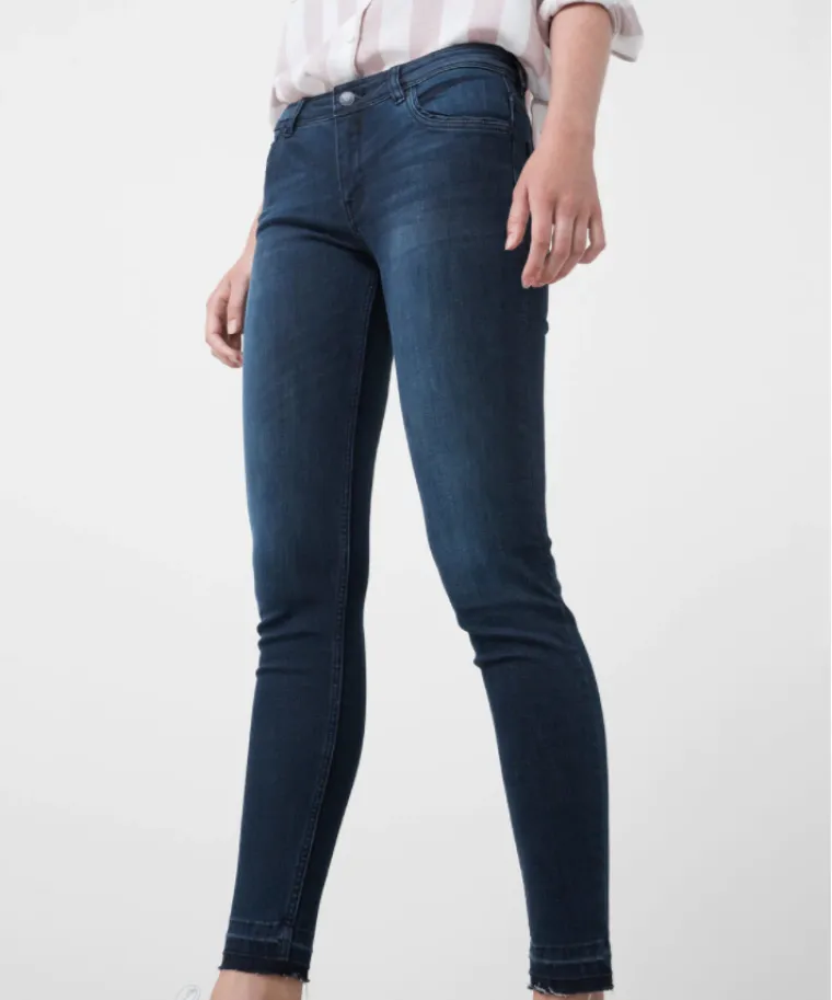 Traperice niskog struka, 115,90 kuna (snižene sa 199,90 kuna)