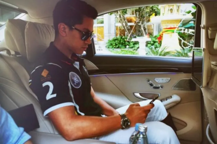 BRUNEJSKI PRINC SLOVI ZA JEDNOG OD NAJPOŽELJNIJIH MU&Scaron;KARACA SVIJETA: Na Instagramu se voli hvaliti svojim pustolovinama