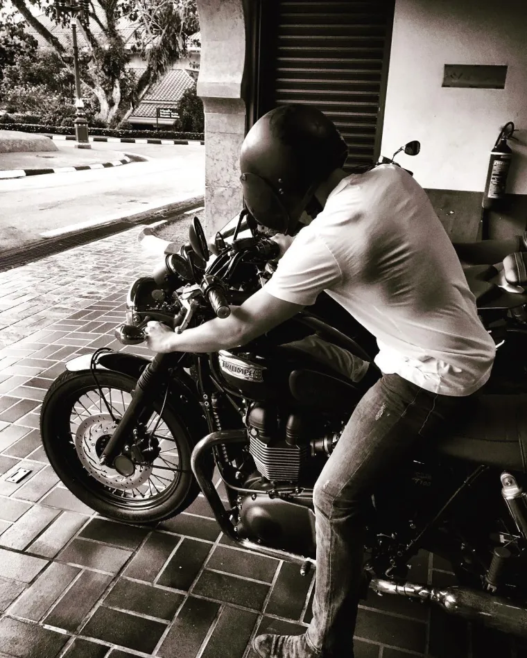 BRUNEJSKI PRINC SLOVI ZA JEDNOG OD NAJPOŽELJNIJIH MU&Scaron;KARACA SVIJETA: Na Instagramu se voli hvaliti svojim pustolovinama