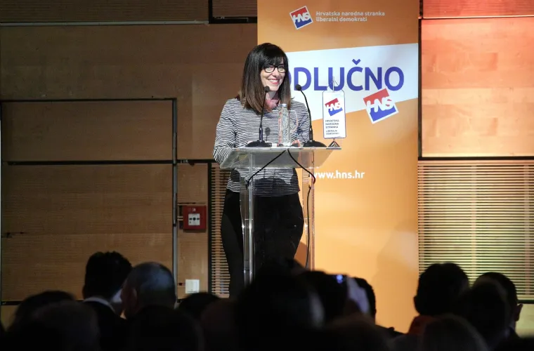 Sabor Hrvatske narodne stranke birao predsjednika stranke
Tagovi