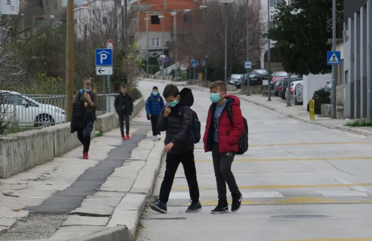 Stanovnici okolice odlagali&scaron;ta na Karepovcu od početka sanacije trpe nesnosan smrad