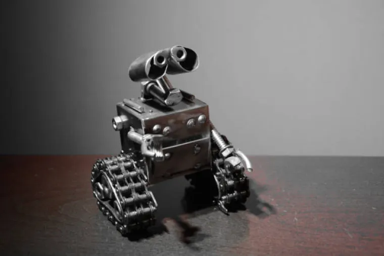 IZRAĐUJE SPEKTAKULARNE SKULPTURE OD OTPADA: Jo&scaron; jedan dokaz da je tuđe smeće nekima blago