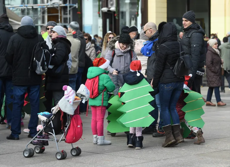 Zagreb: gužve u centru grada povodom Adventa