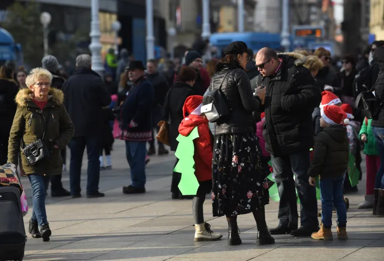 Zagreb: gužve u centru grada povodom Adventa