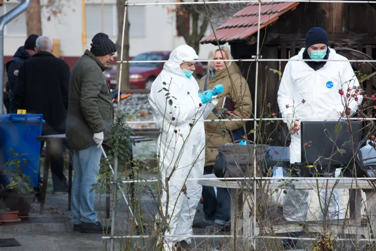 Očevid policije: u dvori&scaron;tu zgrade u Osijeku pronađeno tijelo starije ženske osobe