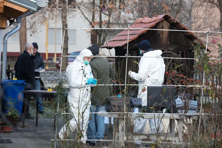 Očevid policije: u dvori&scaron;tu zgrade u Osijeku pronađeno tijelo starije ženske osobe