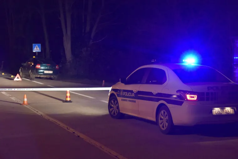 Te&scaron;ka nesreća u Jur&scaron;ićima: osobno vozilo naletjelo na pje&scaron;aka koji je na mjestu preminuo