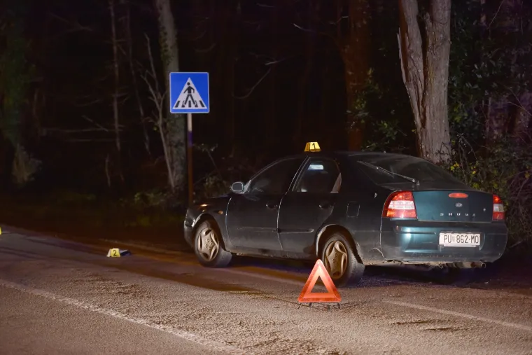Te&scaron;ka nesreća u Jur&scaron;ićima: osobno vozilo naletjelo na pje&scaron;aka koji je na mjestu preminuo