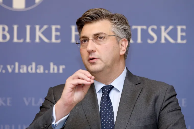 Premijeri Plenković i Cerar nakon sastanka dali izjave za medije