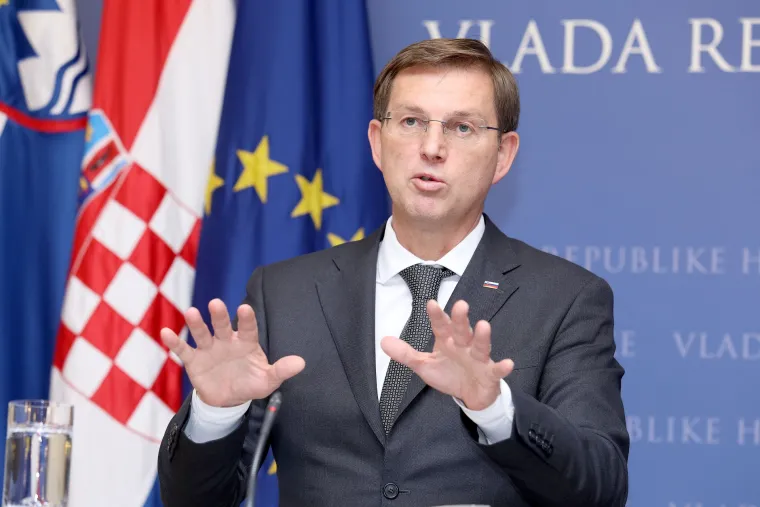 Premijeri Plenković i Cerar nakon sastanka dali izjave za medije