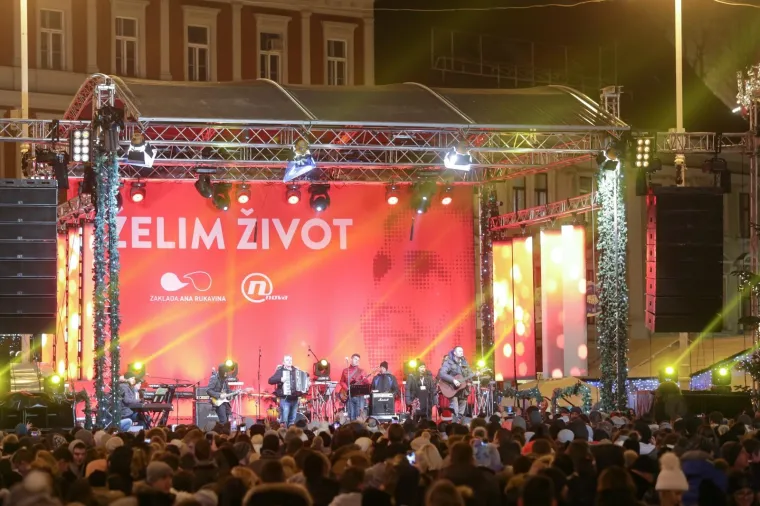 KONCERT 'ŽELIM ŽIVOT' SKUPIO MILIJUN KUNA U SAT VREMENA: Publiku zabavljaju Maja Šuput, Halid Bešlić, Indira...
