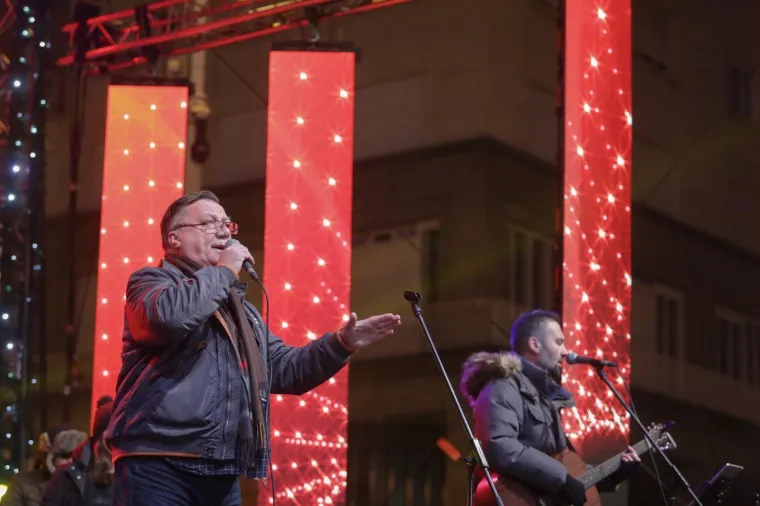 KONCERT 'ŽELIM ŽIVOT' SKUPIO MILIJUN KUNA U SAT VREMENA: Publiku zabavljaju Maja &Scaron;uput, Halid Be&scaron;lić, Indira...