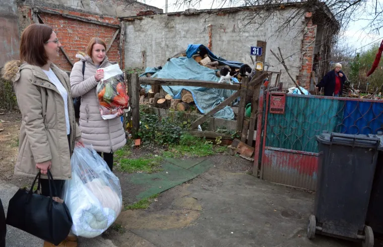 Studentice Učiteljskog fakulteta pokrenule akciju za pomoć obitelji Dugalić iz Slavonskog Broda