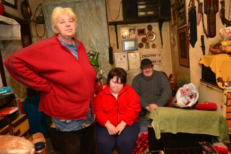 Studentice Učiteljskog fakulteta pokrenule akciju za pomoć obitelji Dugalić iz Slavonskog Broda