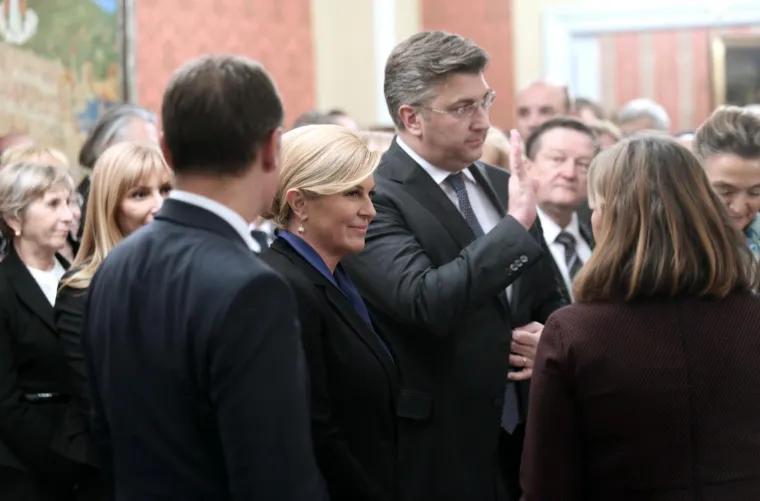 Elegancija par excellence: Grabar-Kitarović, Plenković i ostatak odabrane elite na svečanom primanju predstavnika Diplomatskoga zbora