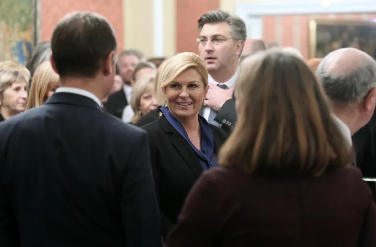 Elegancija par excellence: Grabar-Kitarović, Plenković i ostatak odabrane elite na svečanom primanju predstavnika Diplomatskoga zbora