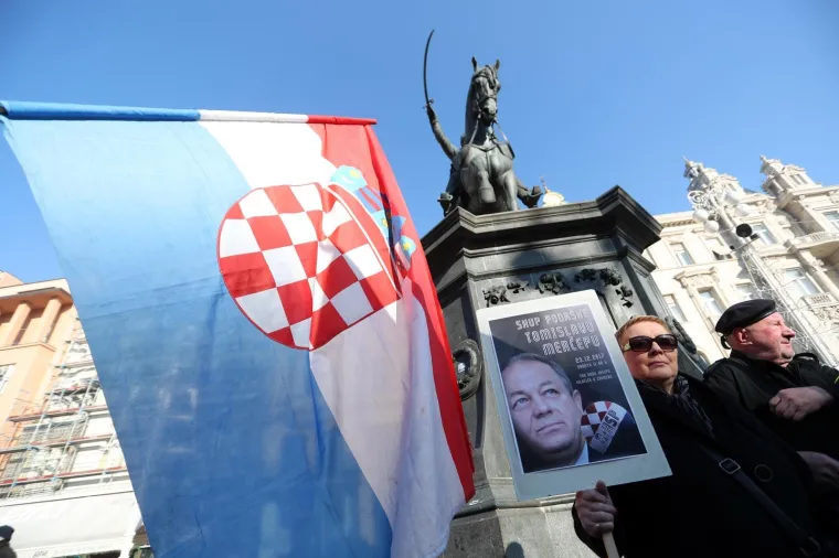 A-HSP ODRŽALA SKUP NA TRGU BANA JELAČIĆA: Iskazali potporu Tomislavu Merčepu