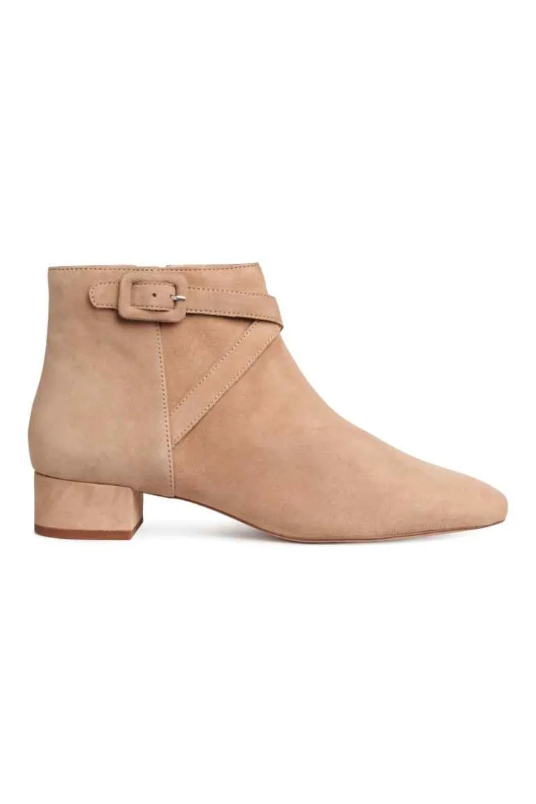 Niske gležnjače od antilopa, H&amp;M, 452,65 kuna
