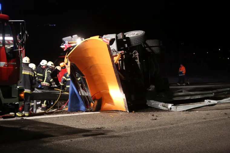 Rijeka: Ralica na boku, jedna osoba poginula, a druga te&scaron;ko ozlijeđena
