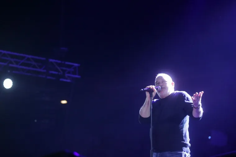 BALA&Scaron;EVIĆ NAPUNIO ARENU DO POSLJEDNJEG MJESTA: 'Panonski mornar' opet odu&scaron;evio fanove: 'Ti si nama vrh vrhova'