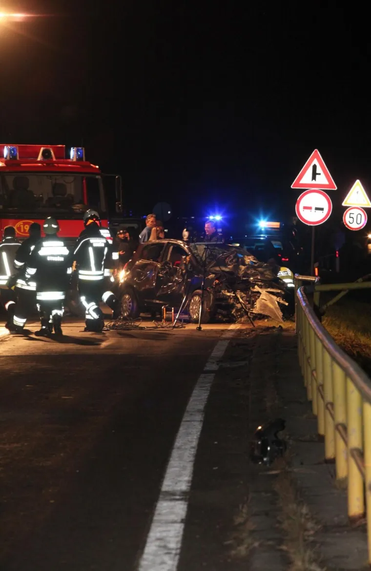 Iz kanala kod mjesta Stružec, na području grada Popovače, u utorak je oko 21 sat izvučeno osobno vozilo u kojem je bio 53-godi&scaron;nji poginuli vlasnik vozila, doznaje se u policiji.