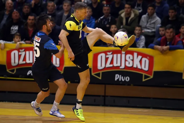 TURNIR ČETIRI KAFIĆA, LEGENDE NA OKUPU: Olić, Pršo, Prosinečki, Stanić, Pletikosa, Šimić... opet obukli dresove