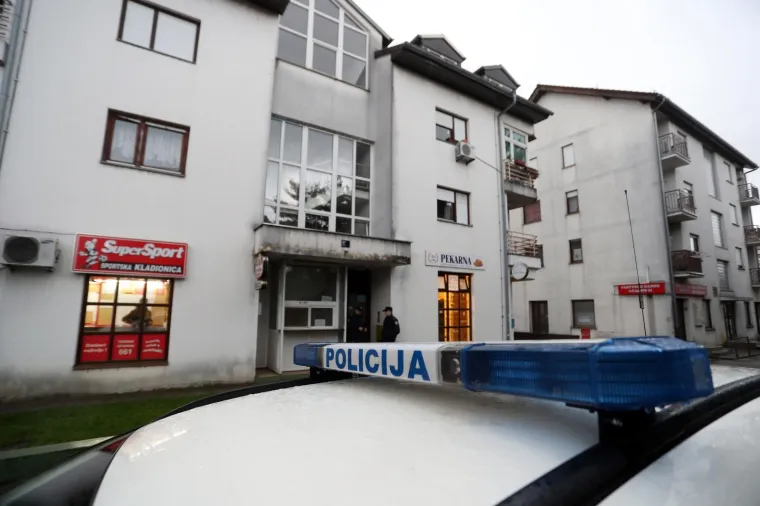 POLICIJA U VRAPČU PRONA&Scaron;LA MRTVOG MU&Scaron;KARCA: Žena koja ga je ubila zavr&scaron;ila u bolnici