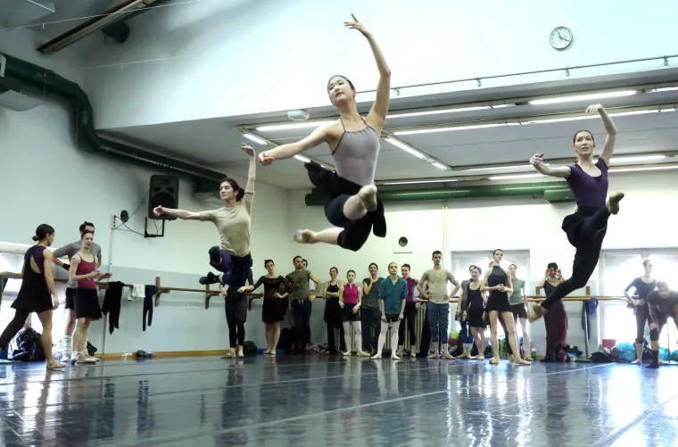 16.02.2017., Zagreb - U Hrvatskom narodnom kazali&scaron;tu održana je proba baletnog ansambla za predstavu Labuđe jezero.