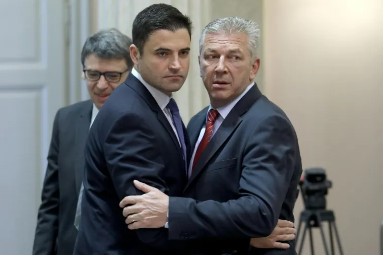 07.06.2017., Zagreb - U sjeni pregovora HDZ-a i HNS-a oko rekonstrukcije Vlade Sabor je aktualnim prijepodnevnom započeo 4. sjednicu. Davor Bernardić , Ranko Ostojić.