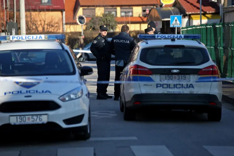 U caffe baru Kabrio u ulici Petra Svačića 6a oko 5.00 h do&scaron;lo je do sukoba tijekom kojeg je jedna osoba zadobila ozljedu od koje je preminula.
