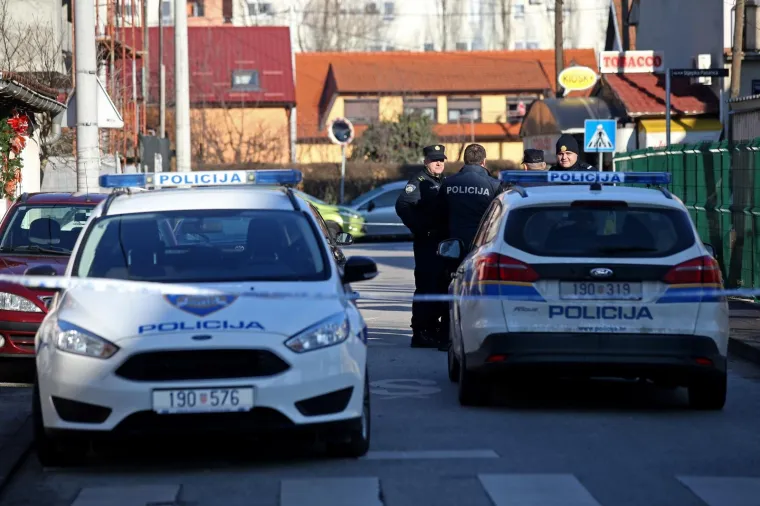 U caffe baru Kabrio u ulici Petra Svačića 6a oko 5.00 h do&scaron;lo je do sukoba tijekom kojeg je jedna osoba zadobila ozljedu od koje je preminula.