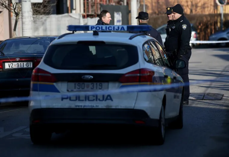 U caffe baru Kabrio u ulici Petra Svačića 6a oko 5.00 h do&scaron;lo je do sukoba tijekom kojeg je jedna osoba zadobila ozljedu od koje je preminula.