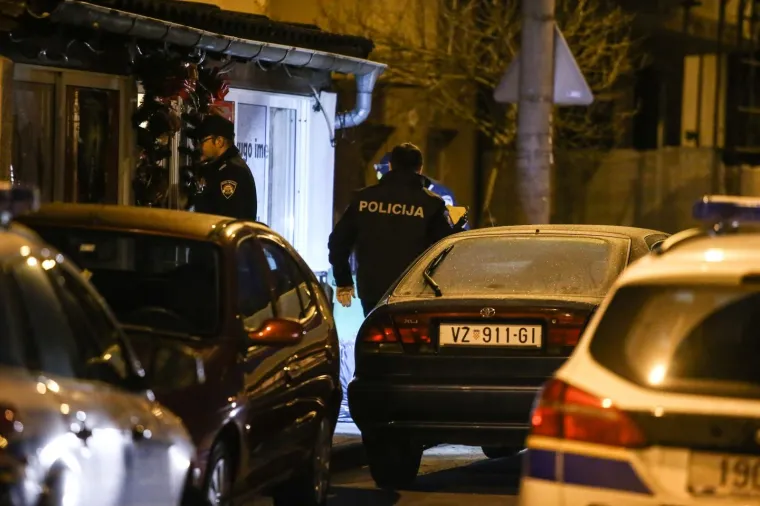 U caffe baru Kabrio u ulici Petra Svačića 6a oko 5.00 h do&scaron;lo je do sukoba tijekom kojeg je jedna osoba zadobila ozljedu od koje je preminula.