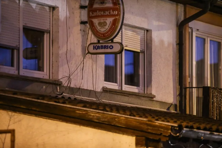 U caffe baru Kabrio u ulici Petra Svačića 6a oko 5.00 h do&scaron;lo je do sukoba tijekom kojeg je jedna osoba zadobila ozljedu od koje je preminula.