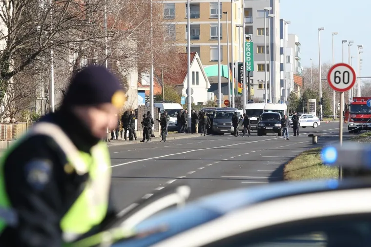 BLOKADA U ZAGREBU: Muškarac se ubio nakon višesatnih pregovora s policijom