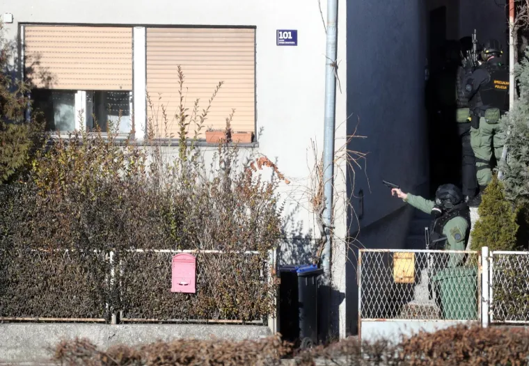 BLOKADA U ZAGREBU: Muškarac se ubio nakon višesatnih pregovora s policijom