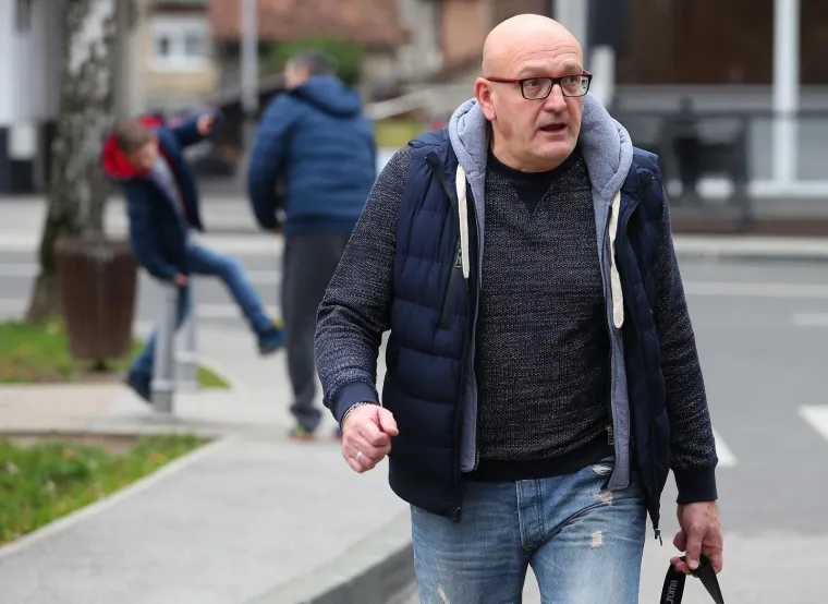 Okupila se rukometna reprezentacija i oti&scaron;la na zavr&scaron;ni dio priprema pred Europsko prvenstvo. Jedinu pripremnu utakmicu igraju ovaj petak, 5. siječnja od 20.30 sati. Tjedan dana kasnije otvaraju prvenstvo protiv Srbije.