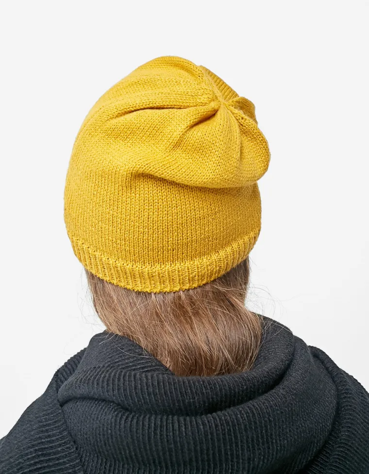 Klasična beanie kapa, Stradivarius, 39,90 kuna (Snižena sa 49,90 kuna)