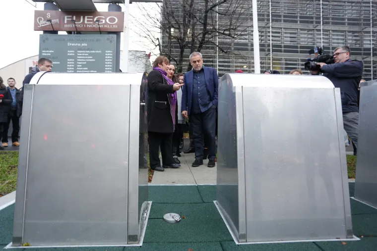 Zagreb: prezentacija podzemnih spremnika za odvojeno prikupljanje otpada u Kranjčevićevoj ulici