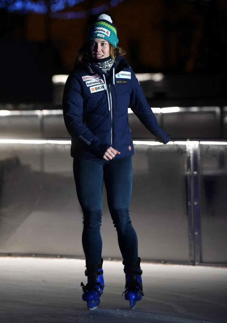 SHOW NA TOMISLAVCU: Skija&scaron;ice su morale klizati do svojih startnih brojeva