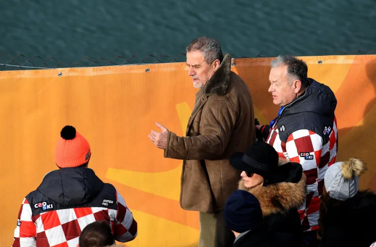 POZNATI OKUPIRALI SLJEME: Pogledajte tko je sve do&scaron;ao na Snježnu kraljicu, Jakov se družio s Bandićem