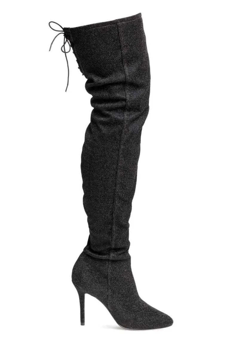 Sjajne čizme preko koljena na vezanje, H&amp;M, 450,30 kuna