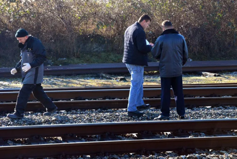 ŽELJEZNIČKA NESREĆA U SLAVONIJI: Teretni vlak pregazio osobu nedaleko kolodvora u Sl. Brodu